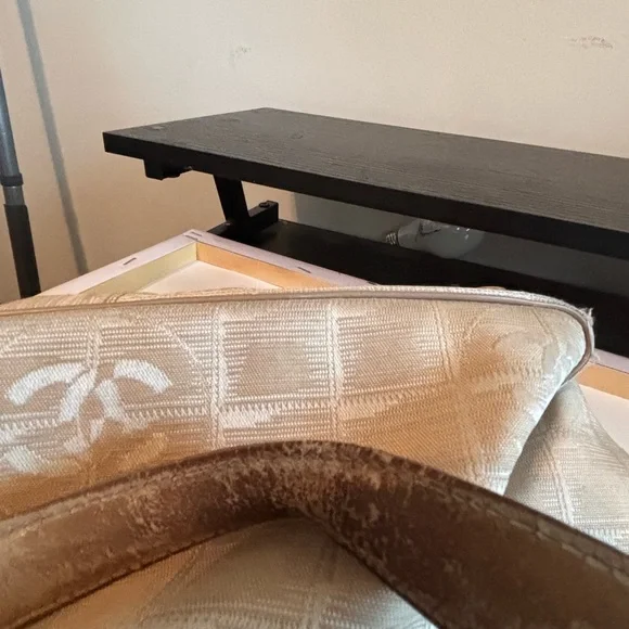 Authentic Chanel New Travel Line MM Tote Bag in Classic Beige - Picture 13 of 14